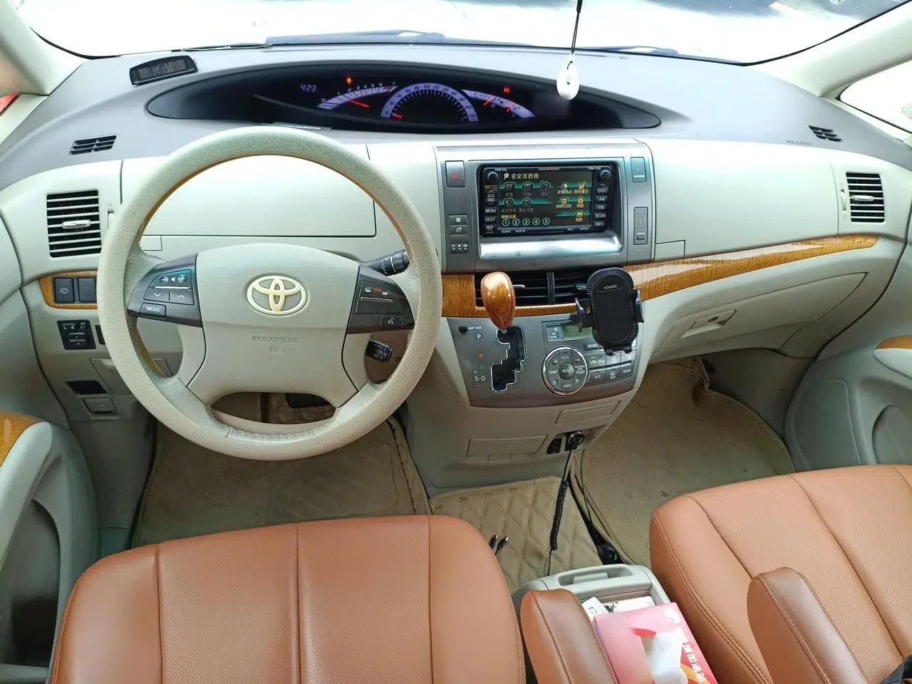 Toyota Previa 2012 2.4L 7-Seater Luxury Edition — миниатюра 10