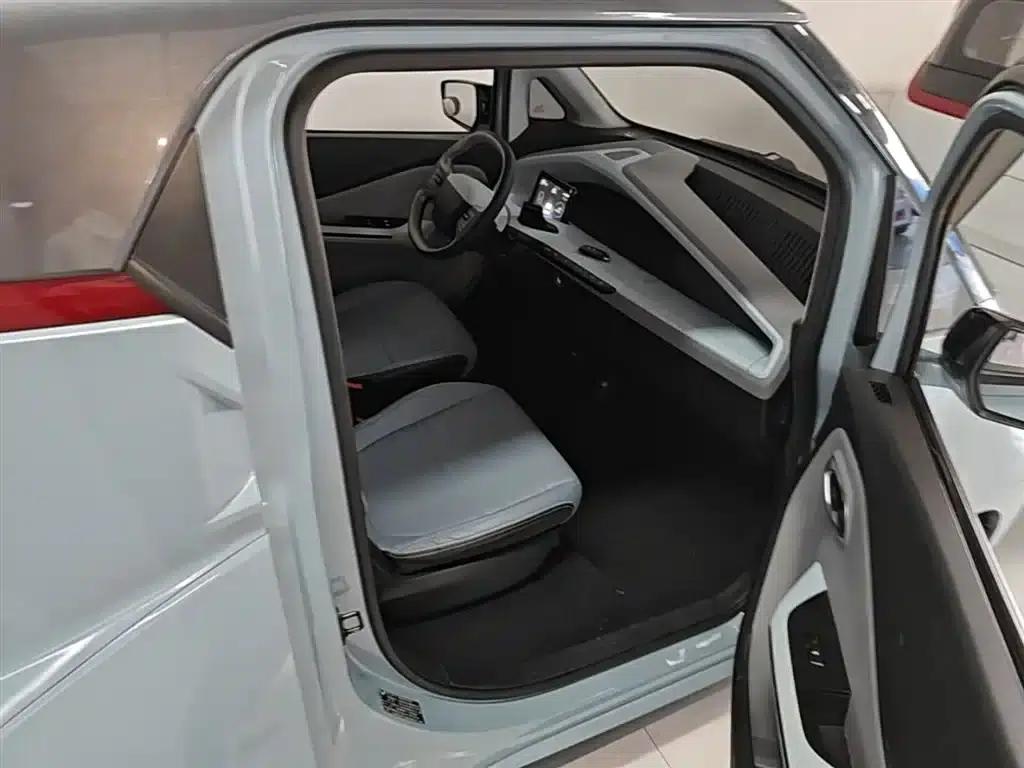 Wuling NanoEV 2021 Passion Edition — миниатюра 25