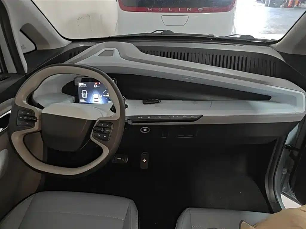 Wuling NanoEV 2021 Passion Edition — миниатюра 10