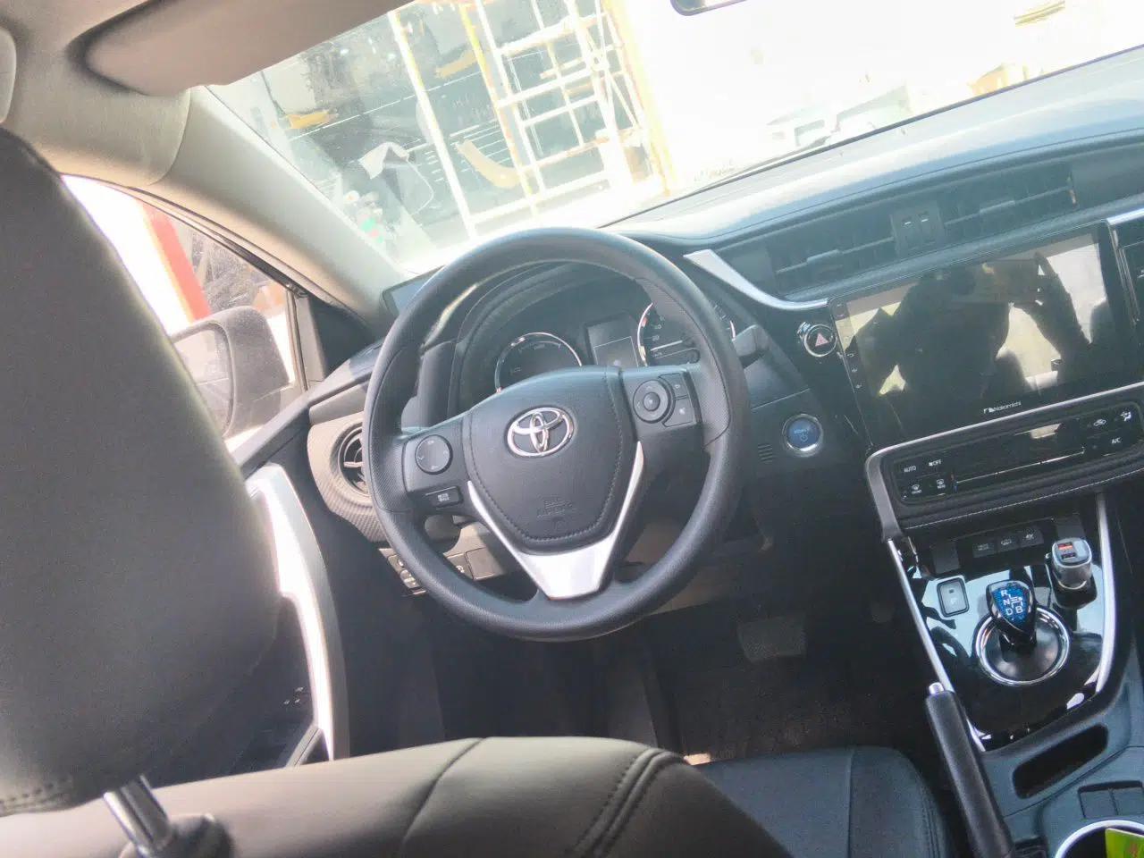 Toyota Levin Hybrid E+ 2019 1.8L PH GS E-CVT Elite Edition — миниатюра 11