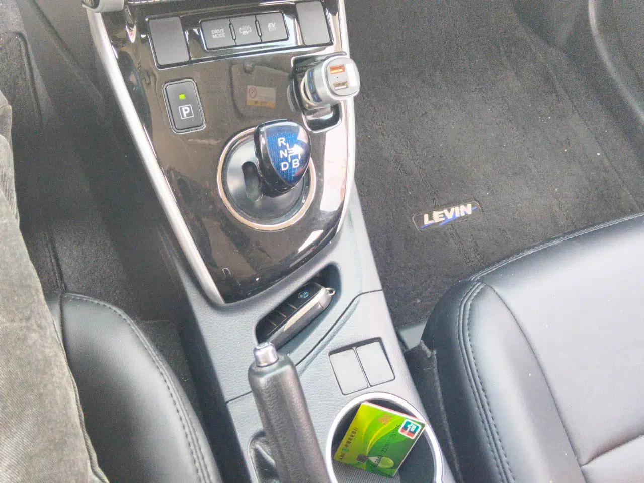 Toyota Levin Hybrid E+ 2019 1.8L PH GS E-CVT Elite Edition — миниатюра 15