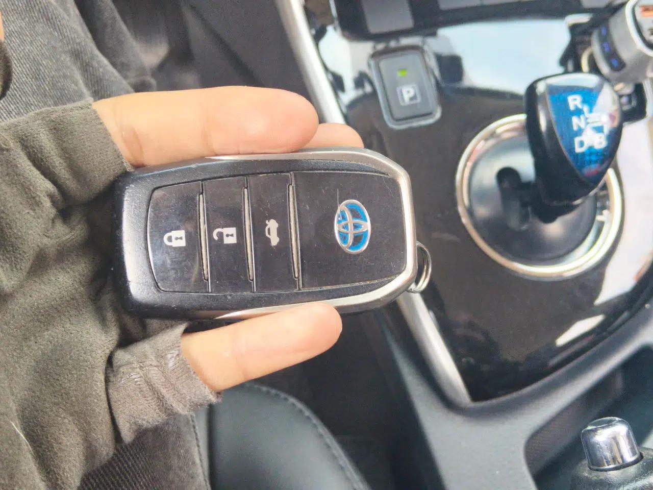 Toyota Levin Hybrid E+ 2019 1.8L PH GS E-CVT Elite Edition — миниатюра 9
