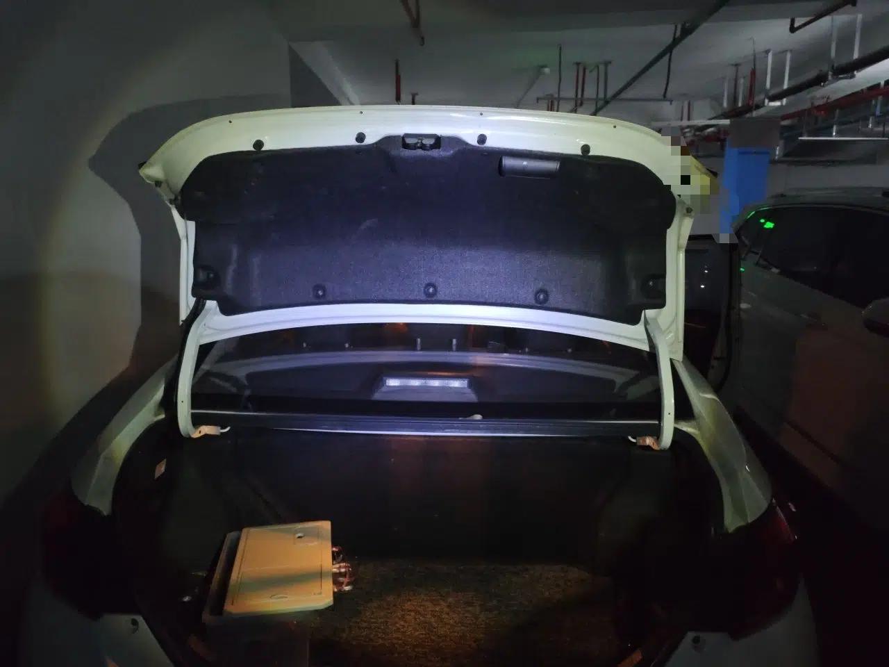 Toyota Levin Hybrid E+ 2019 1.8L GS E-CVT Elite Model with Sunroof — миниатюра 20