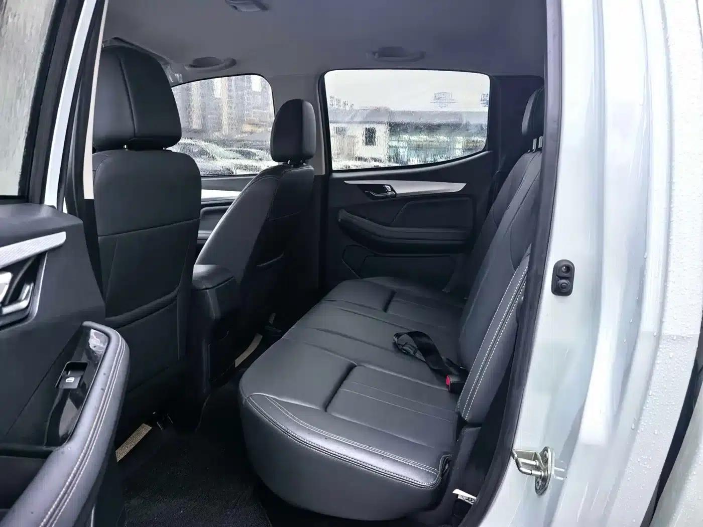 RE-MAX Ruimai 2023 2.5T Diesel Manual 4WD Chimai Edition Long Wheelbase — миниатюра 5