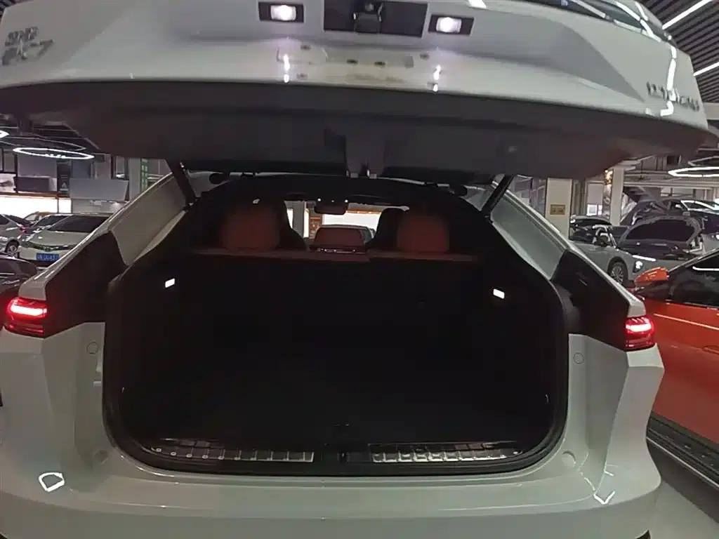NIO EC7 2023 model 75kWh — миниатюра 19