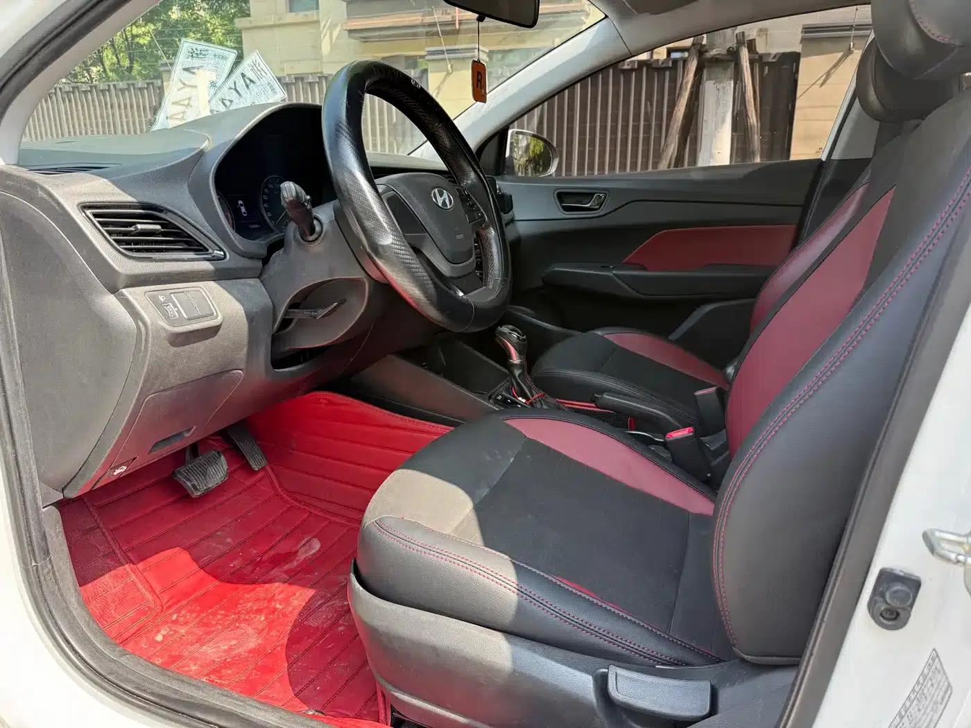 2016 Hyundai Verna 1.4L Automatic Sport — миниатюра 4