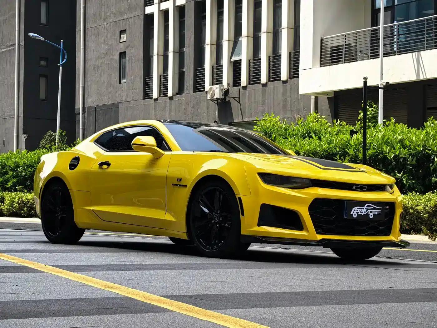 2017 Camaro 2.0T RS — миниатюра 3
