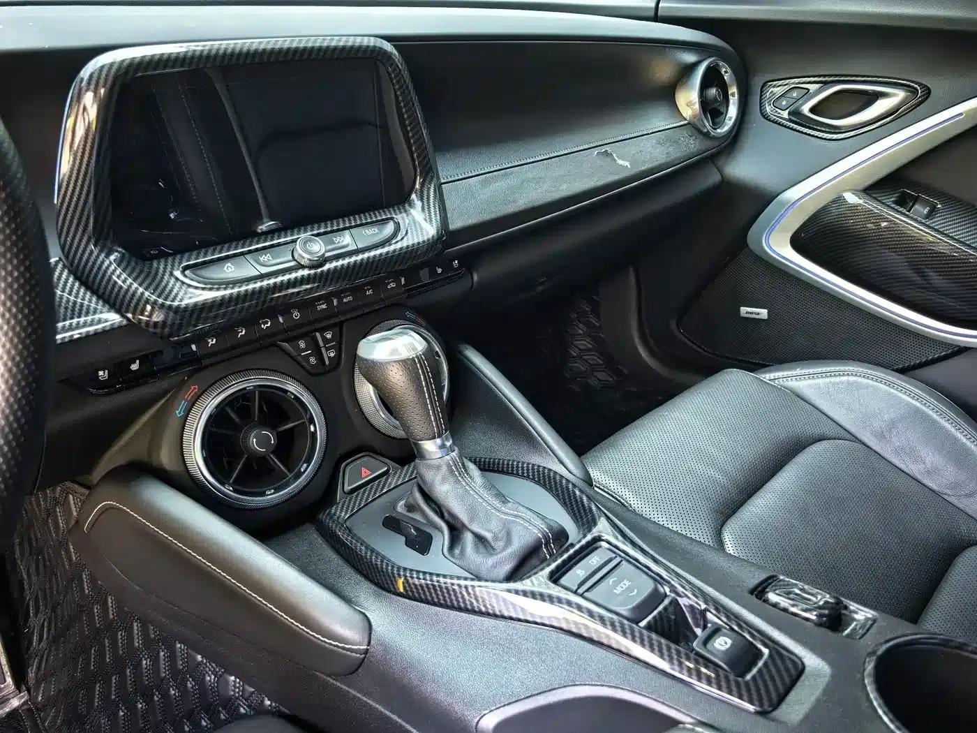 2017 Camaro 2.0T RS — миниатюра 8