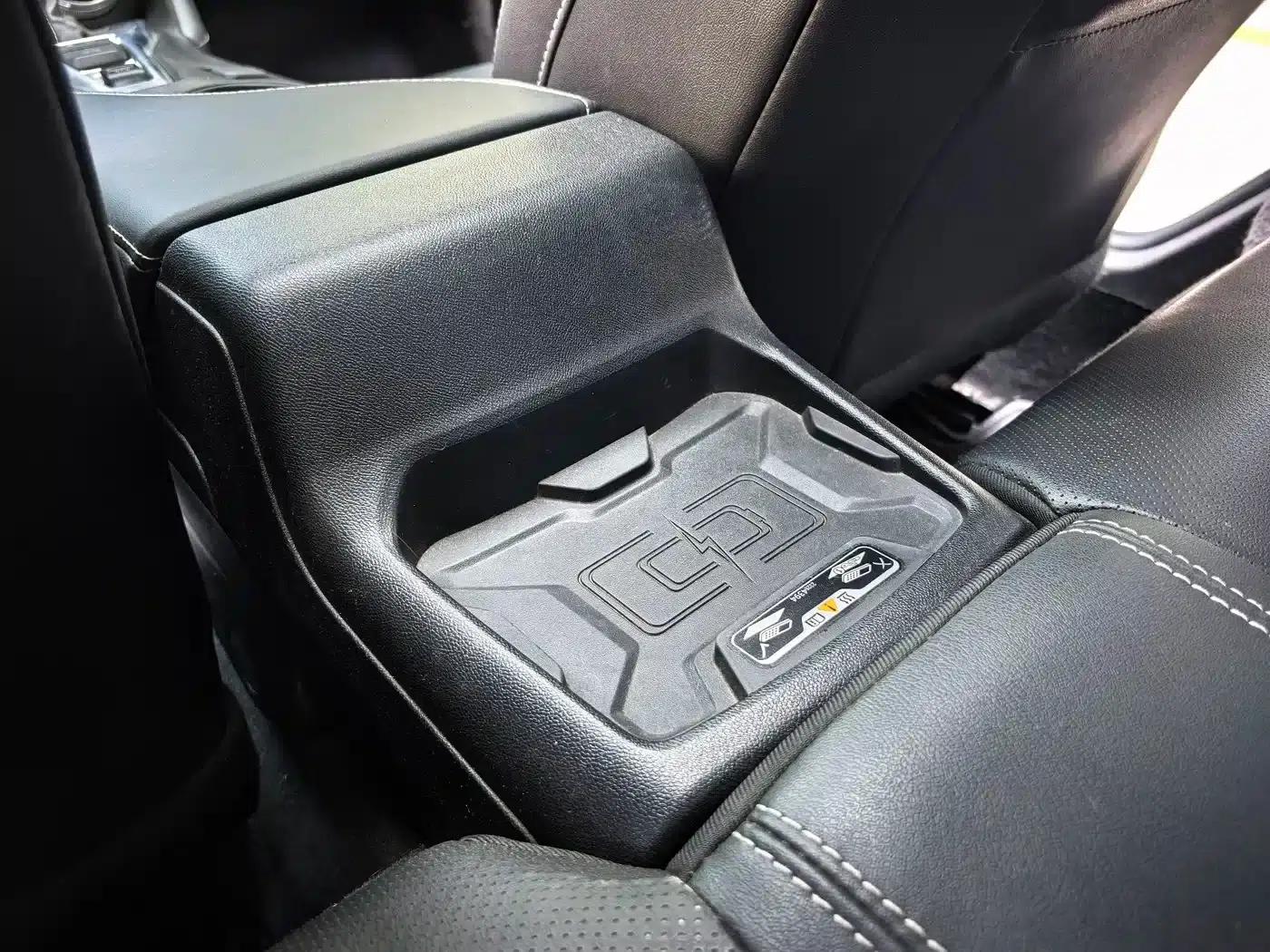 2017 Camaro 2.0T RS — миниатюра 13