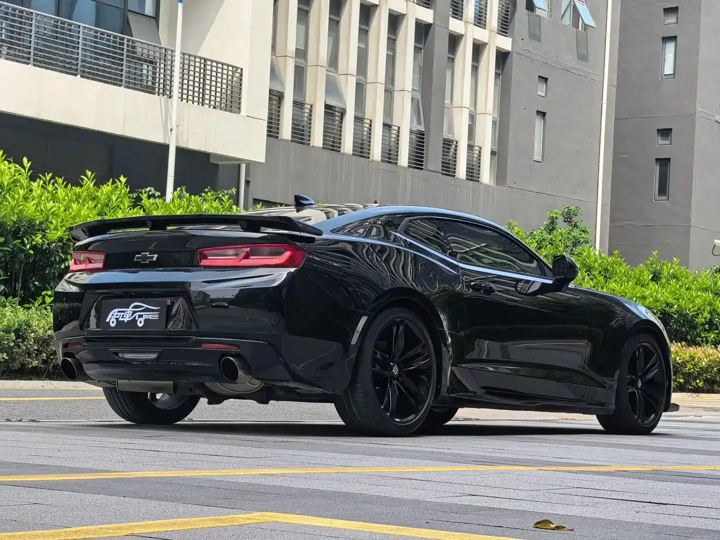 2017 Camaro 2.0T RS — миниатюра 16