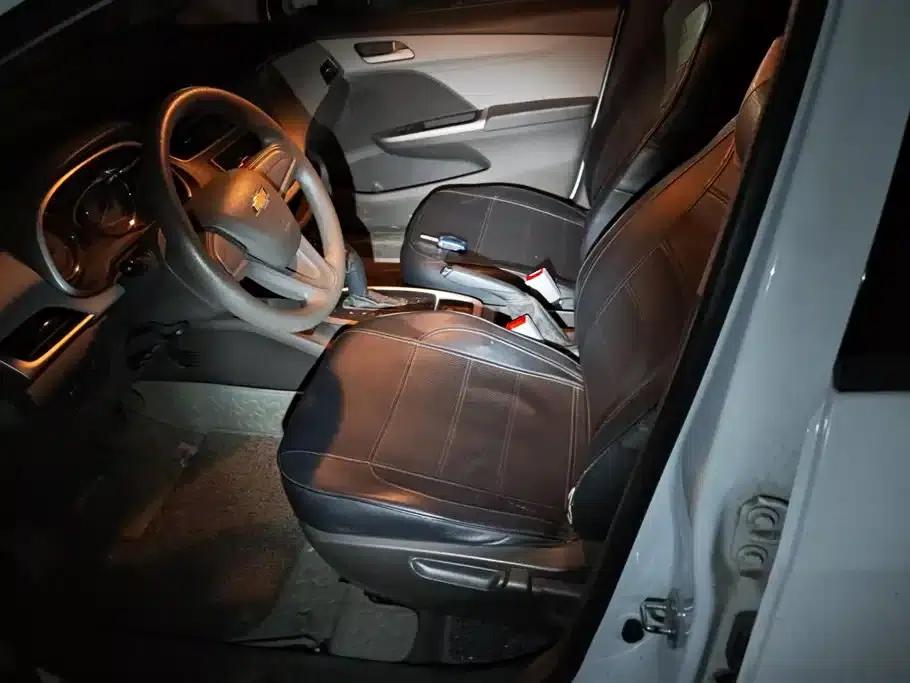 Chevrolet Aveo RV 2016 1.5L Automatic Comfortline Edition — миниатюра 9