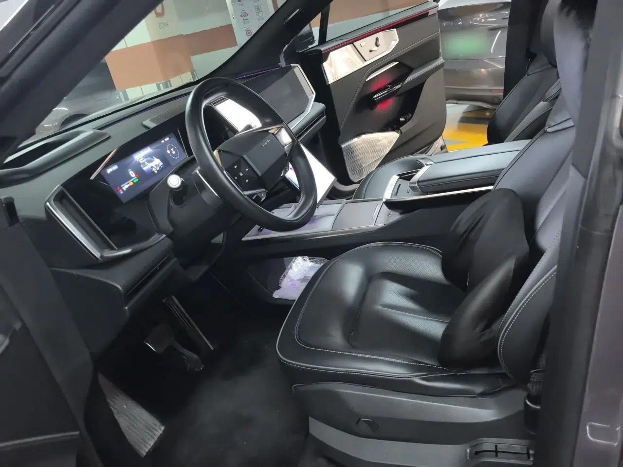 HiPhi Y 2023 560 km Pioneer Edition — миниатюра 16