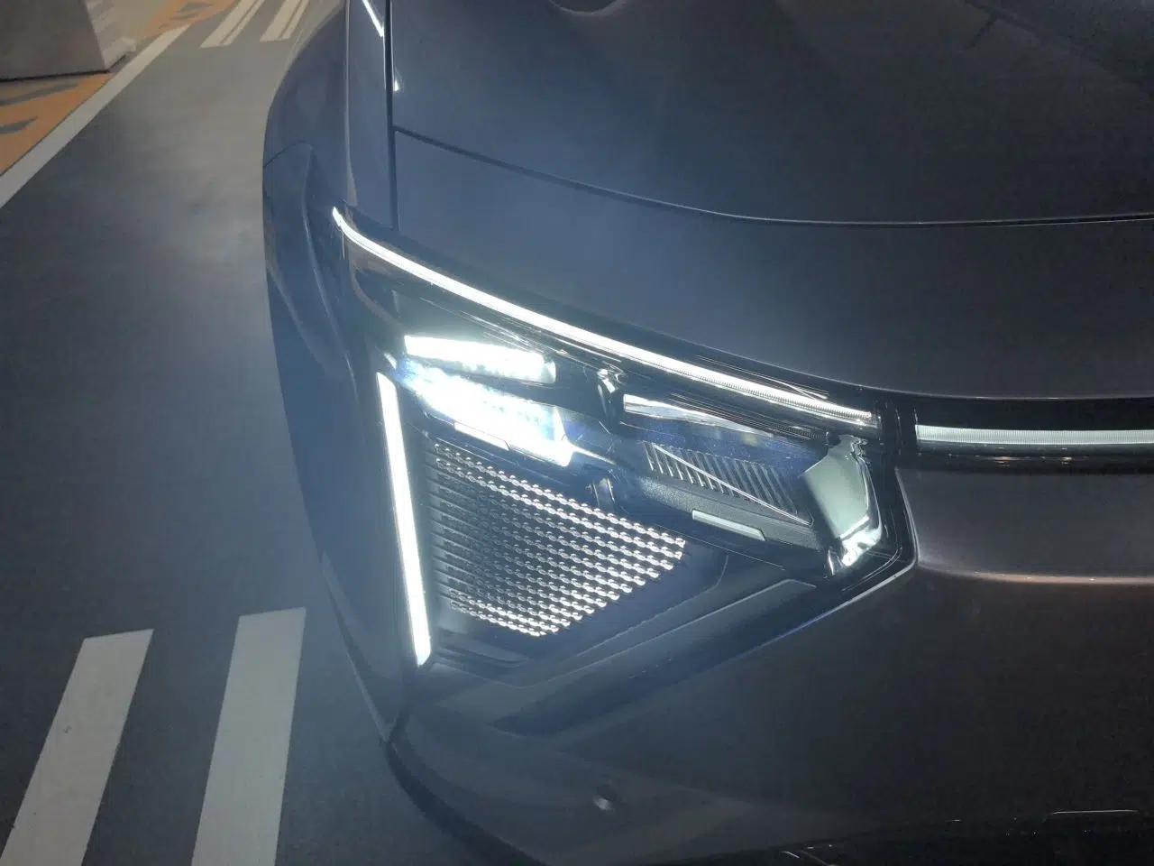 HiPhi Y 2023 560 km Pioneer Edition — миниатюра 7