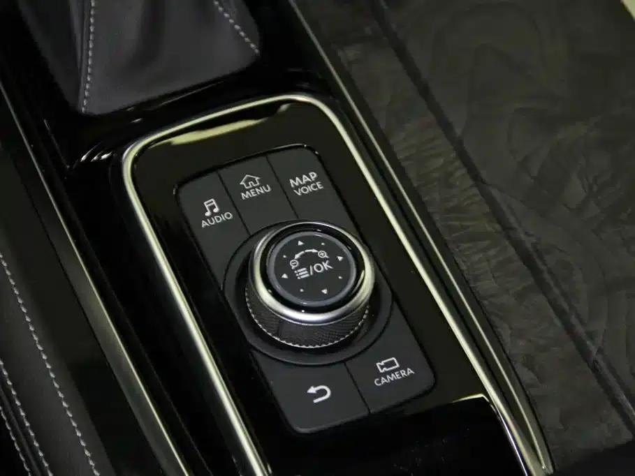 Infiniti QX80 2022 5.6L Canadian Spec — миниатюра 18