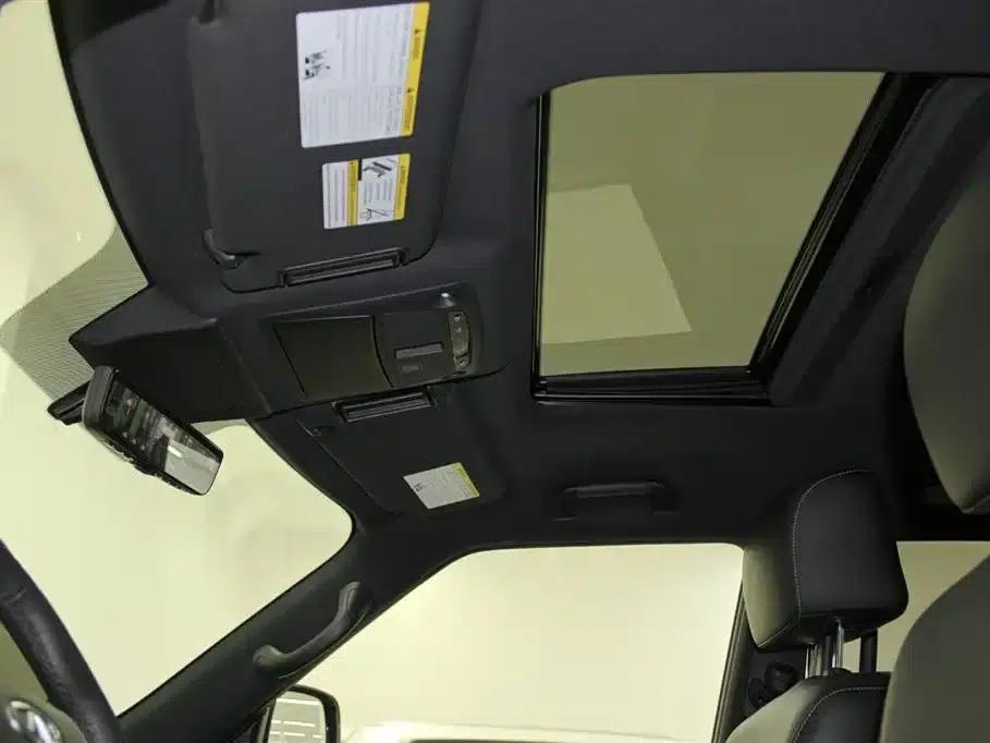 Infiniti QX80 2022 5.6L Canadian Spec — миниатюра 29