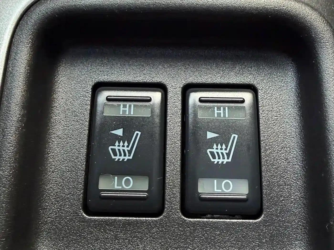 Infiniti ESQ 2014 1.6L Premium Edition — миниатюра 20