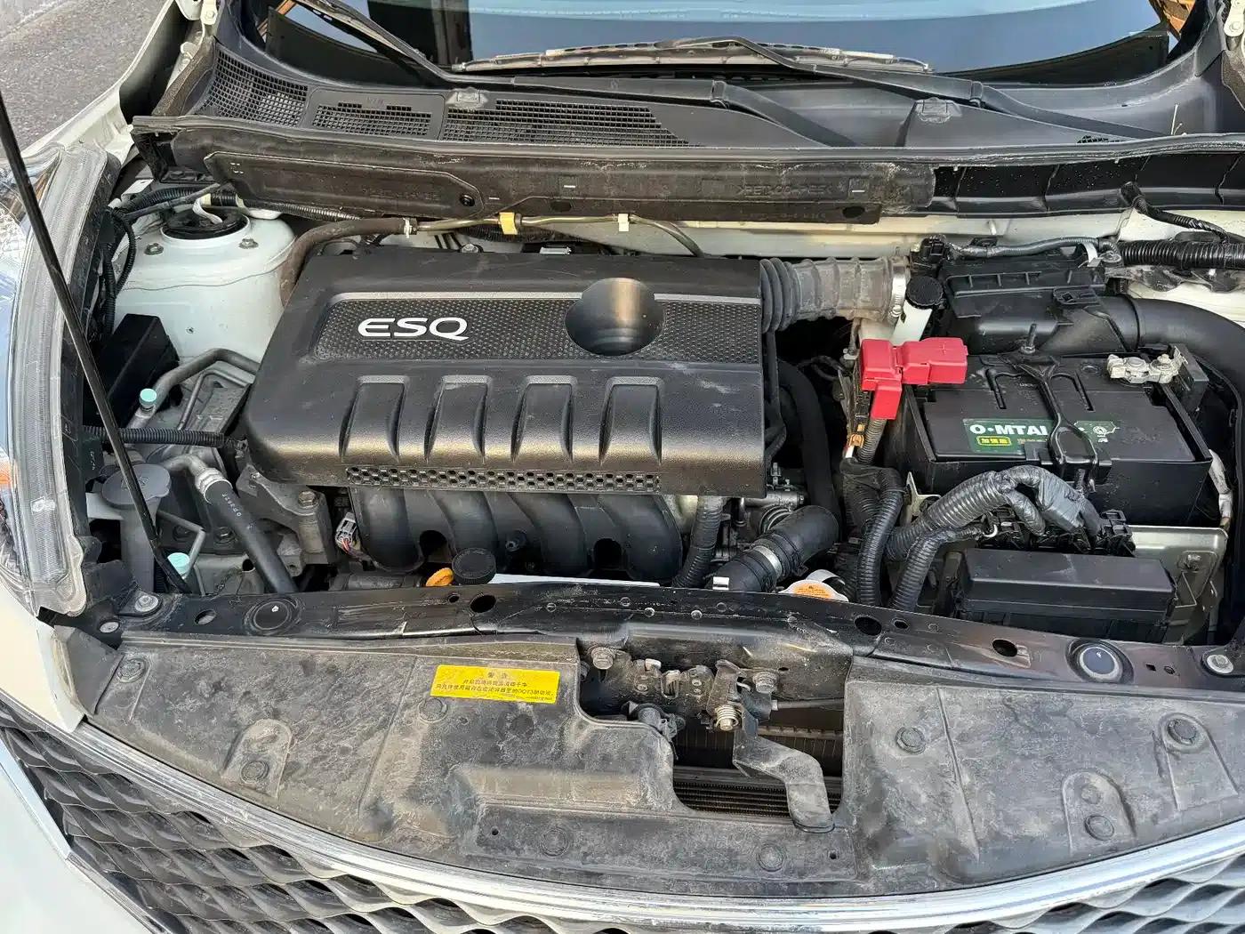 Infiniti ESQ 2014 1.6L Premium Edition — миниатюра 22