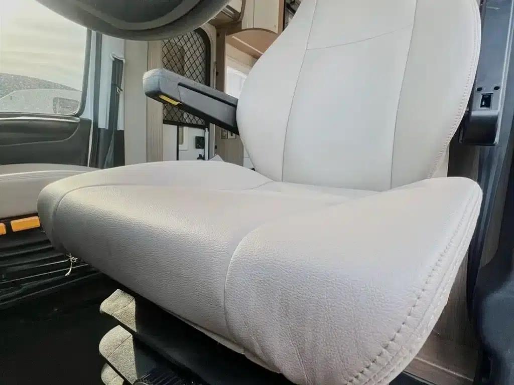 Iveco Daily C-type motorhome, 2022 model, 3.0T, premium customized version. — миниатюра 12