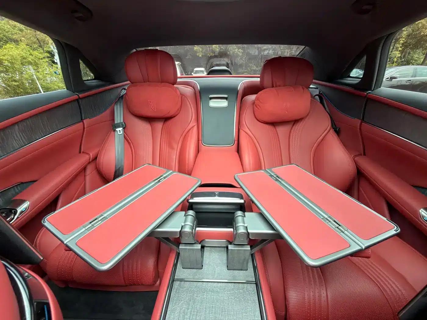 Looking up at the 2025 U7 EV four-seater flagship edition — миниатюра 20