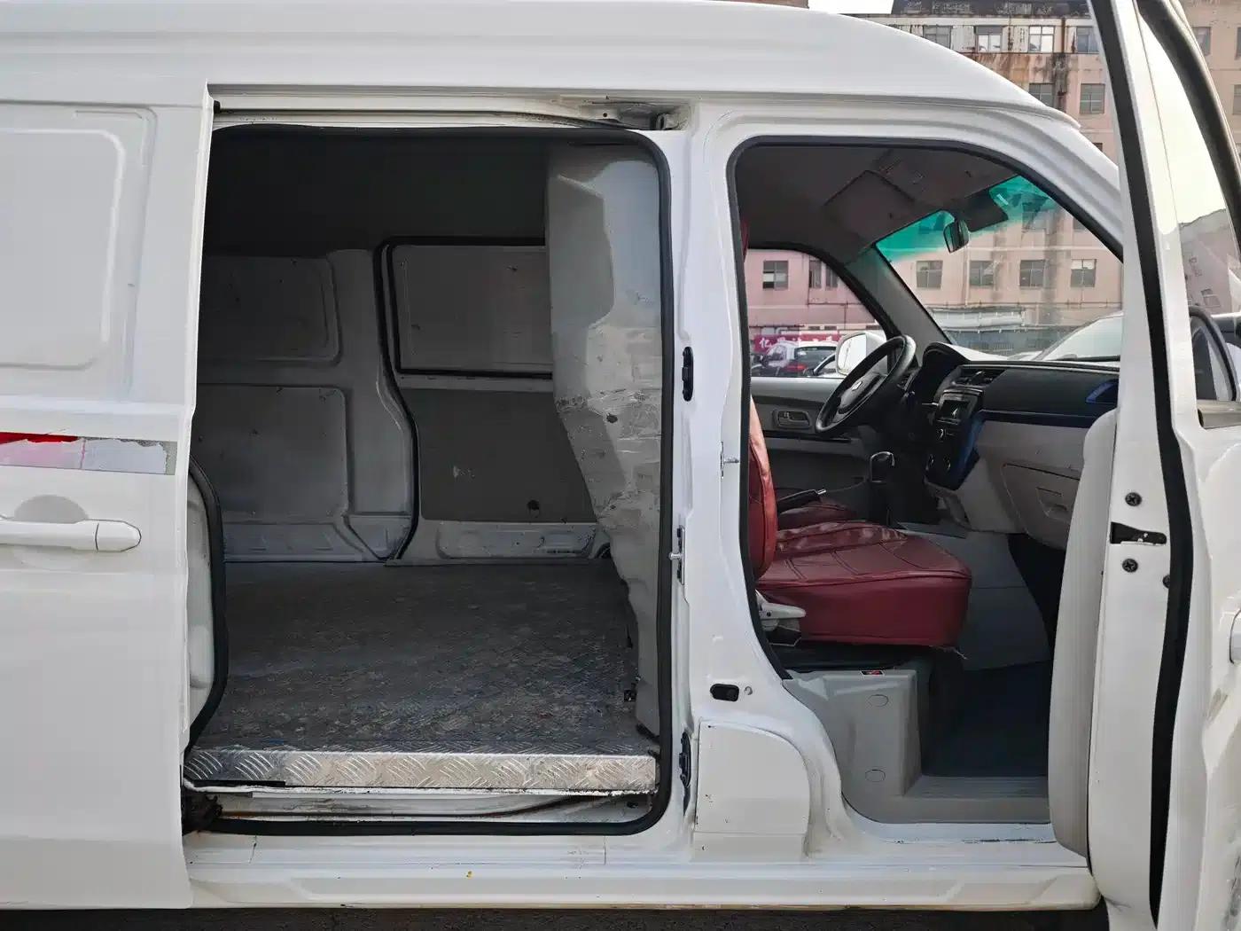 Remote E5 2022 E5L Pure Electric Van - Guoxuan 39.9kWh — миниатюра 7
