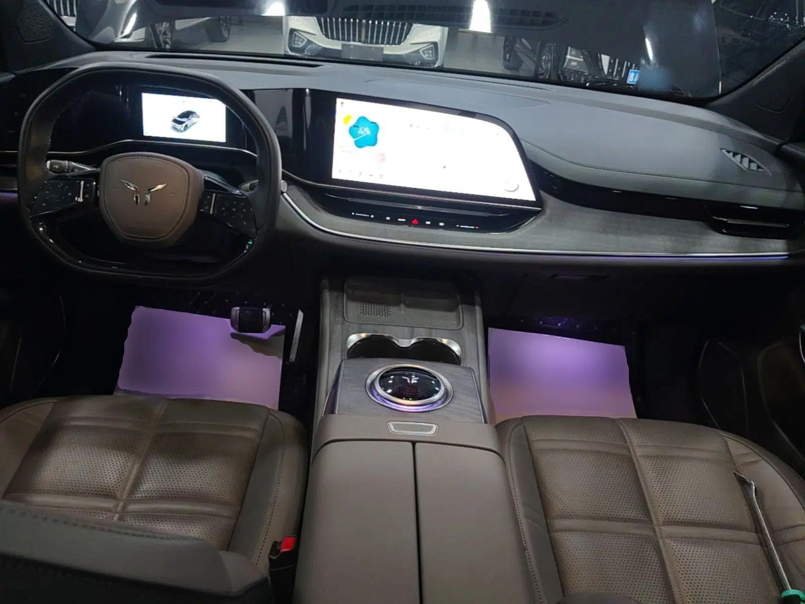 Hongqi Tiangong 08 2025 680 Ultra Four-Wheel-Drive Version — миниатюра 13