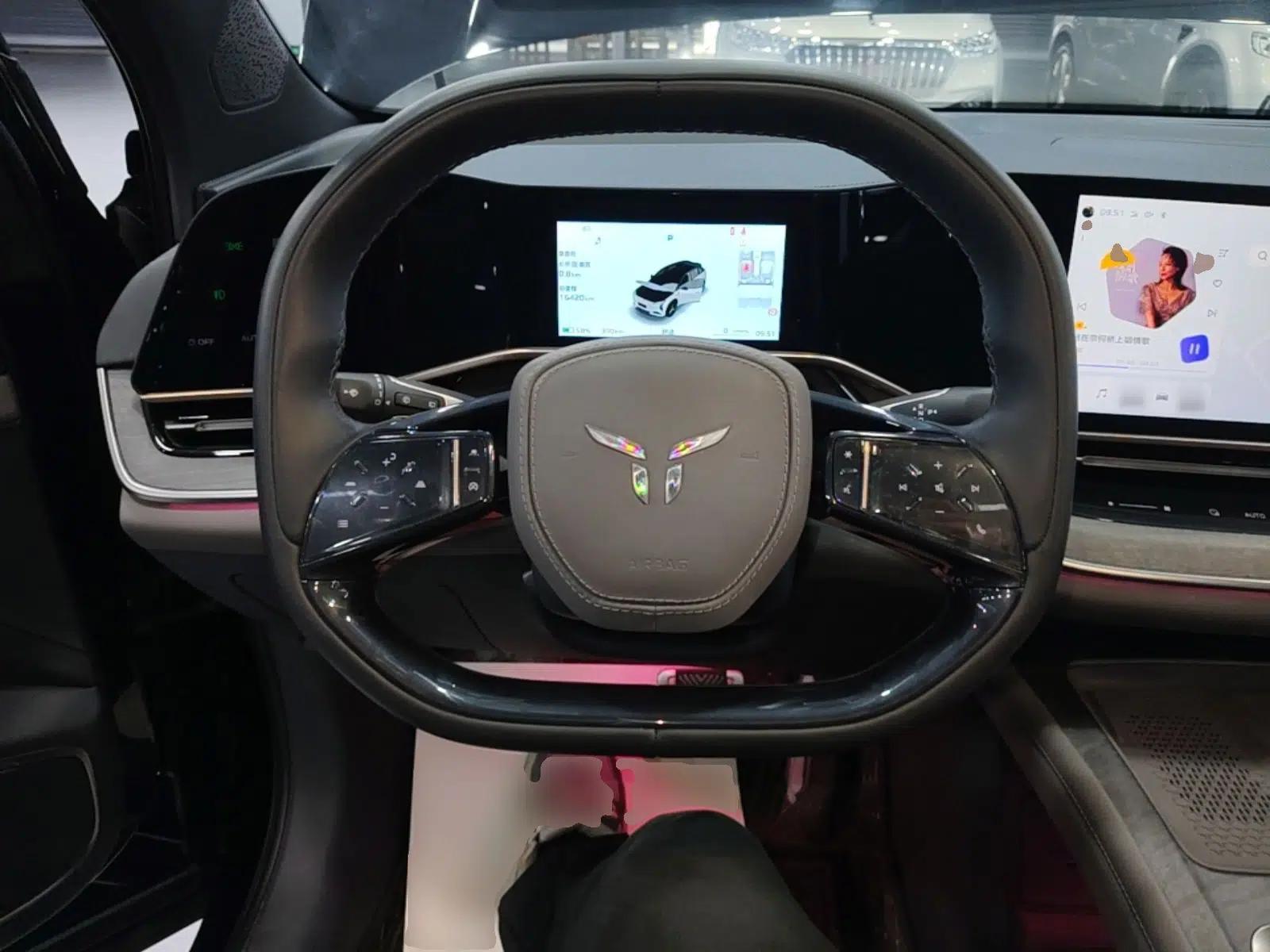 Hongqi Tiangong 08 2025 680 Ultra Four-Wheel-Drive Version — миниатюра 14