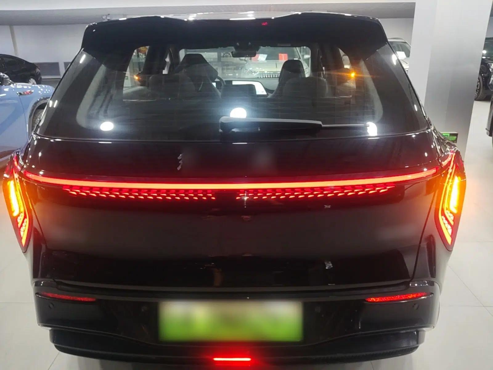 Hongqi Tiangong 08 2025 680 Ultra Four-Wheel-Drive Version — миниатюра 5