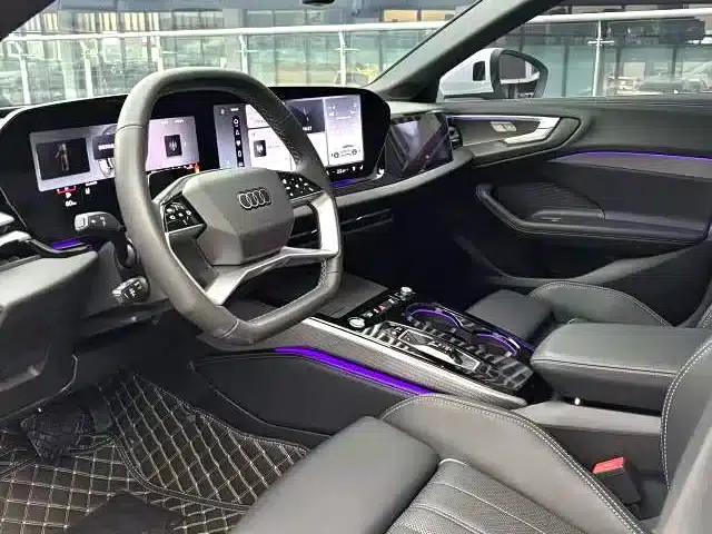 Audi A5L Sportback 2026 TFSI 150kW Luxury — миниатюра 4