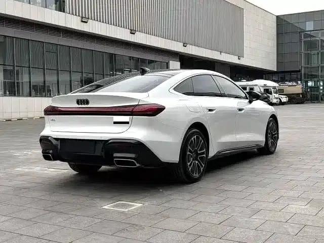 Audi A5L Sportback 2026 TFSI 150kW Luxury — миниатюра 9