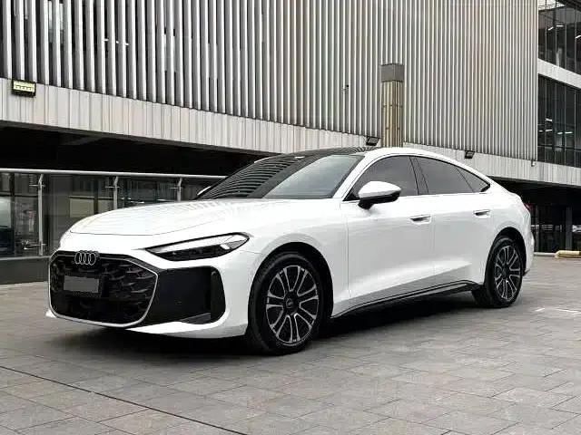 Audi A5L Sportback 2026 TFSI 150kW Luxury