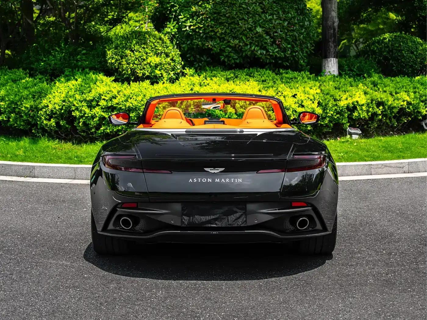 Aston Martin DB11 2023 4.0T V8 Volante — миниатюра 14