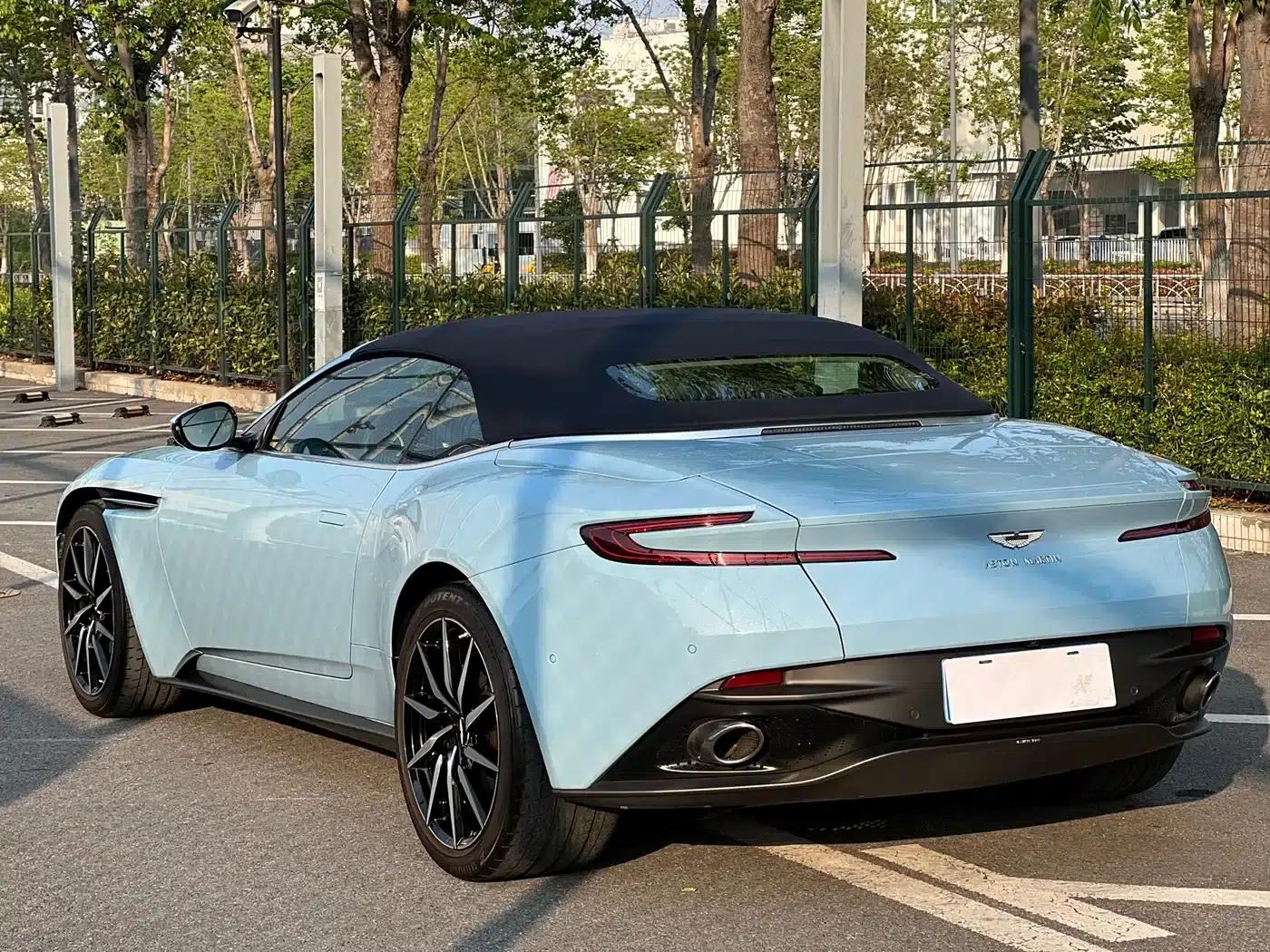 Aston Martin DB11 2019 4.0T V8 Volante — миниатюра 4