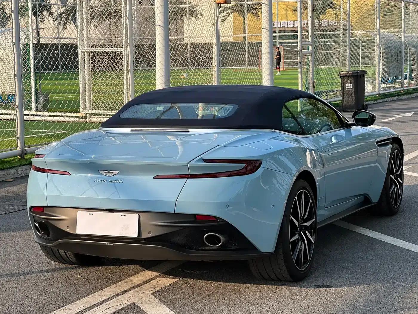 Aston Martin DB11 2019 4.0T V8 Volante — миниатюра 6