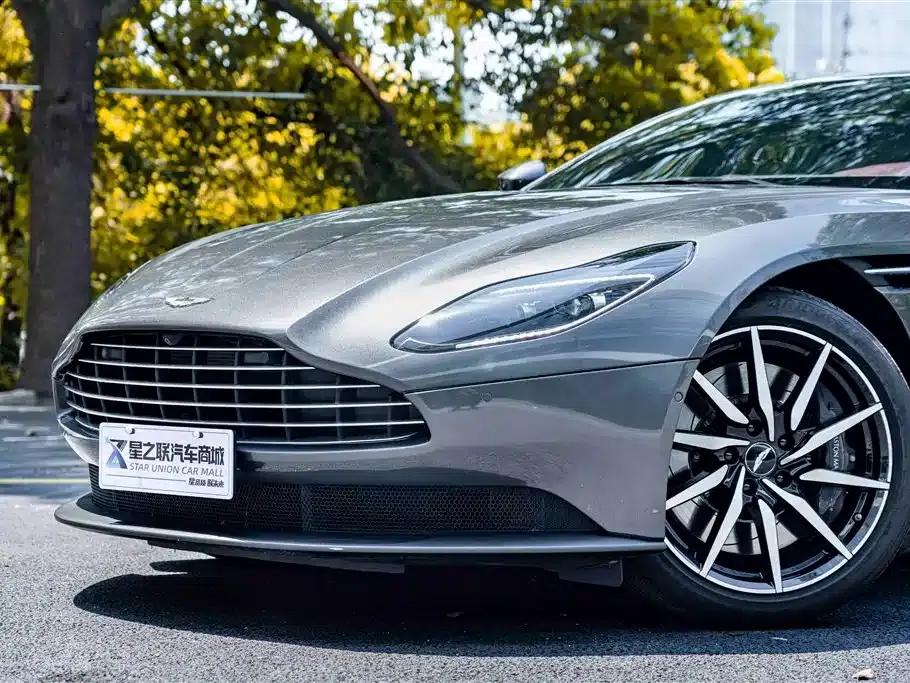 Aston Martin DB11 2020 4.0T V8 Coupe — миниатюра 5