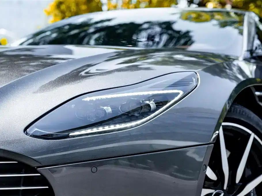Aston Martin DB11 2020 4.0T V8 Coupe — миниатюра 6