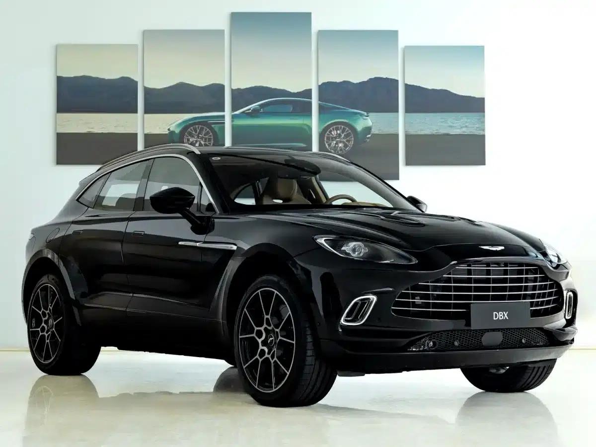 2024 Aston Martin DBX 4.0T V8 — миниатюра 2