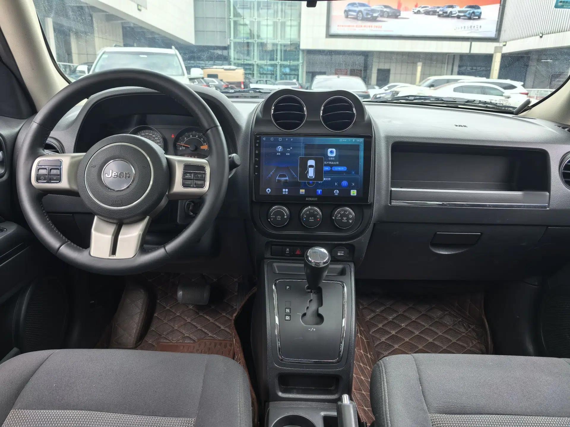 Jeep Patriot 2014 2.4L Sport Edition — миниатюра 26