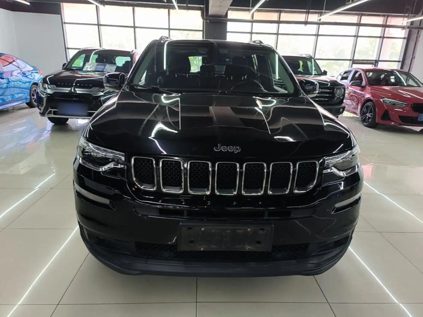 Jeep Commander 2018 2.0T Two-Wheel Drive Enjoyment Version China VI Emission Standard — миниатюра 2