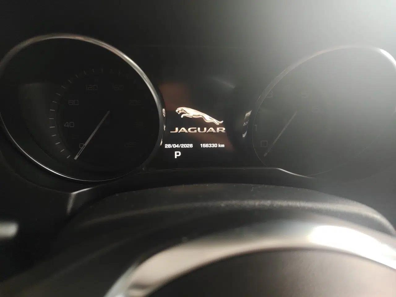 Jaguar XE 2015 3.0 SC 340 PS S — миниатюра 13