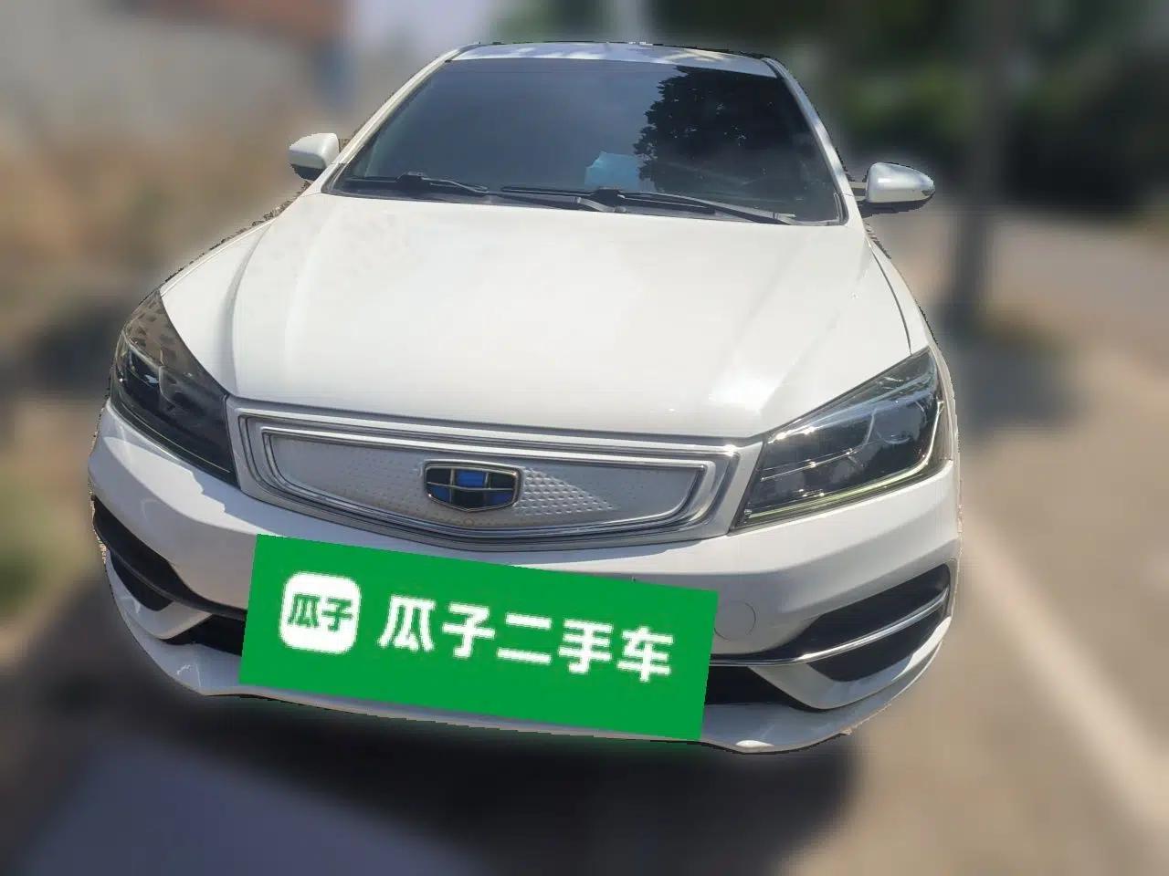 Geely Auto Emgrand New Energy 2018 EV450 Ambition Model — миниатюра 2