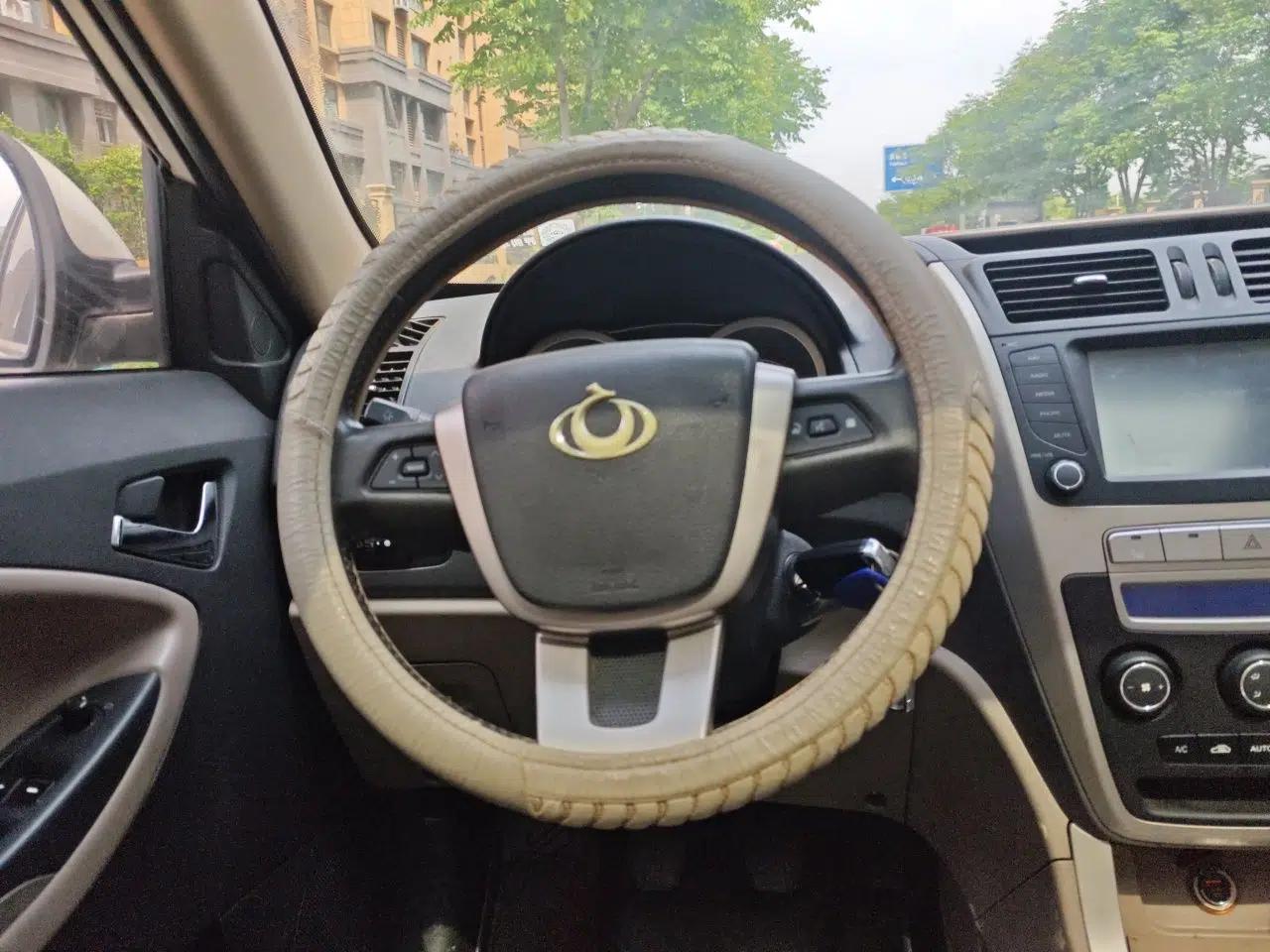 Geely Auto GX7 2012 1.8L Manual Executive Edition — миниатюра 11