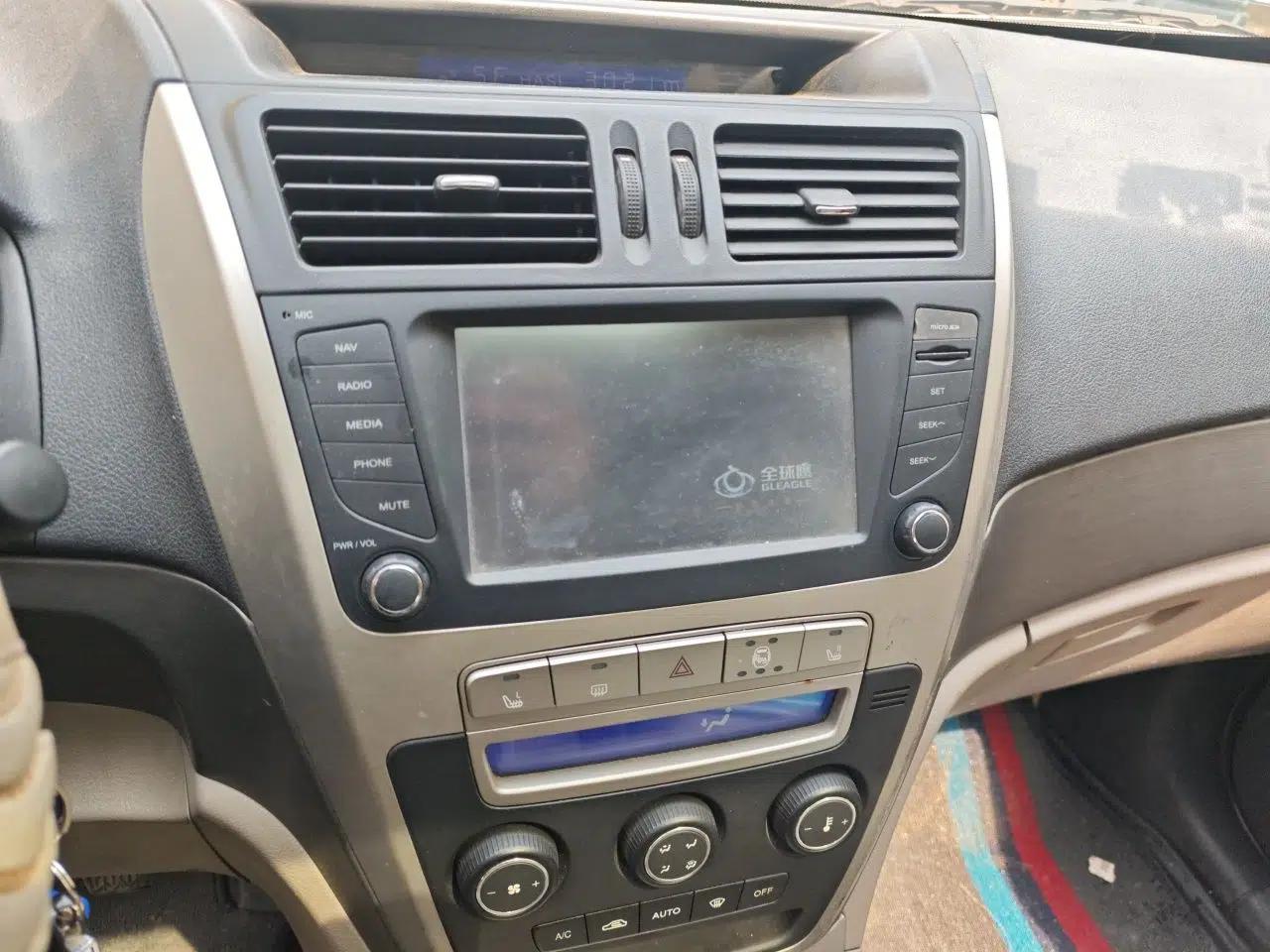 Geely Auto GX7 2012 1.8L Manual Executive Edition — миниатюра 14