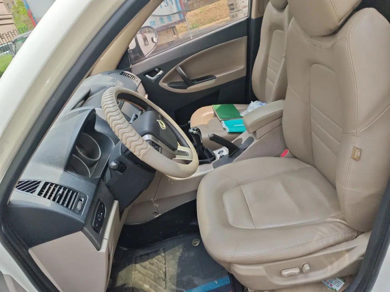 Geely Auto GX7 2012 1.8L Manual Executive Edition — миниатюра 16