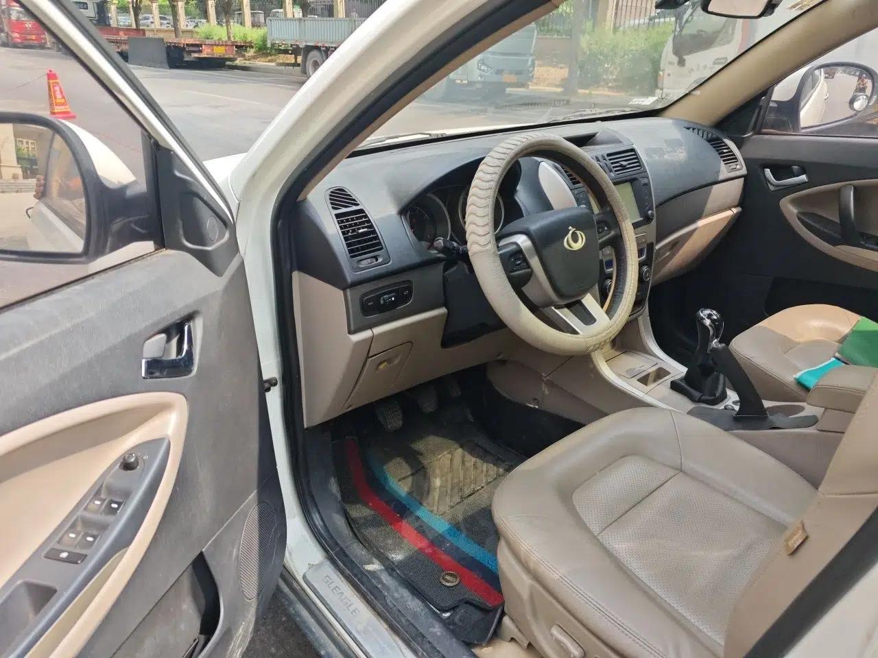 Geely Auto GX7 2012 1.8L Manual Executive Edition — миниатюра 17
