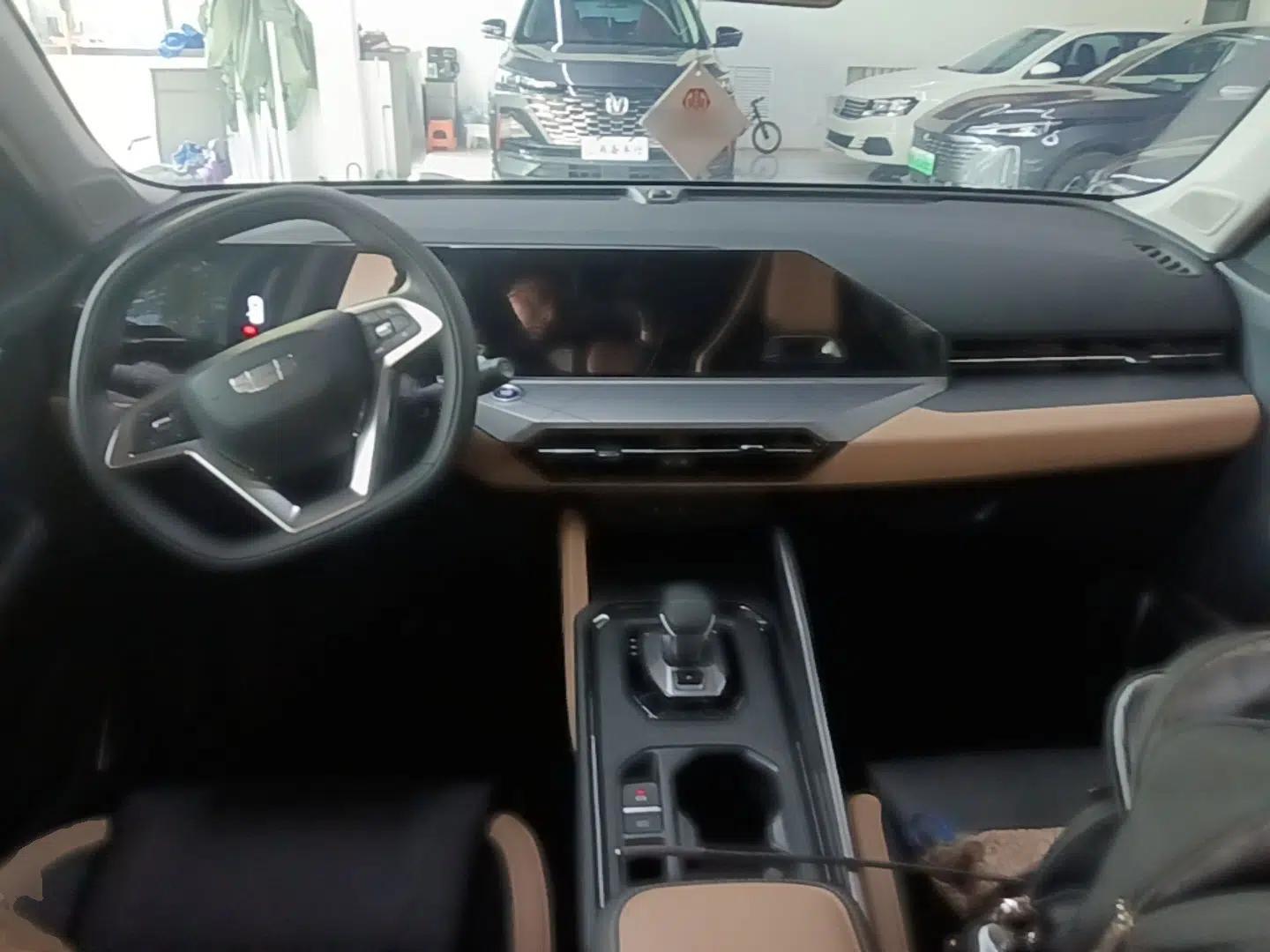 Geely Auto Haoyue PRO 2024 1.5T DCT Zongheng+ — миниатюра 13
