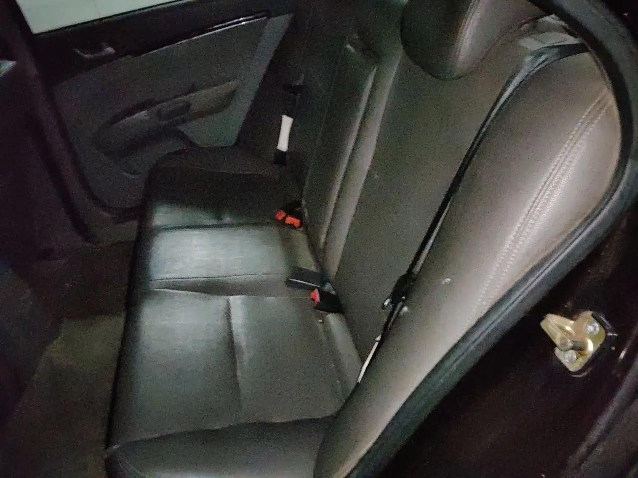 Geely Auto Classic Emgrand 2013 Sedan 1.5L Manual Entry-Level Model — миниатюра 18