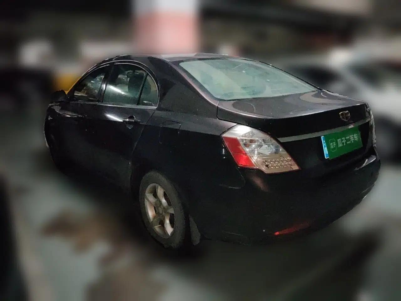 Geely Auto Classic Emgrand 2013 Sedan 1.5L Manual Entry-Level Model — миниатюра 4