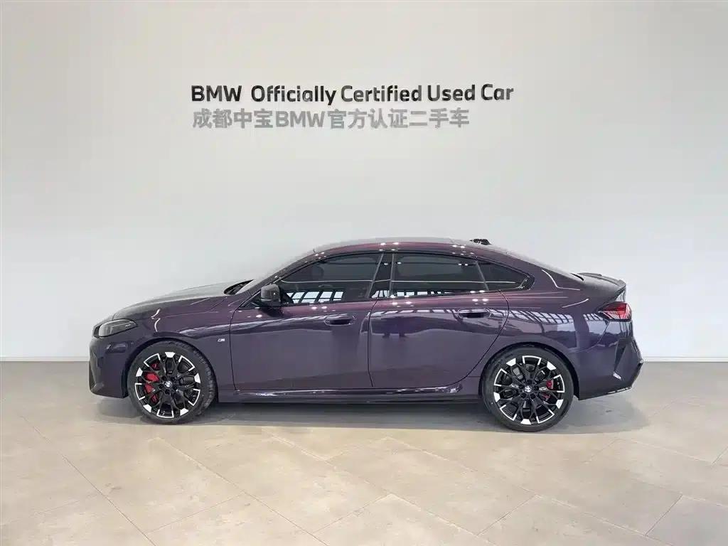 2025 BMW M235L — миниатюра 2
