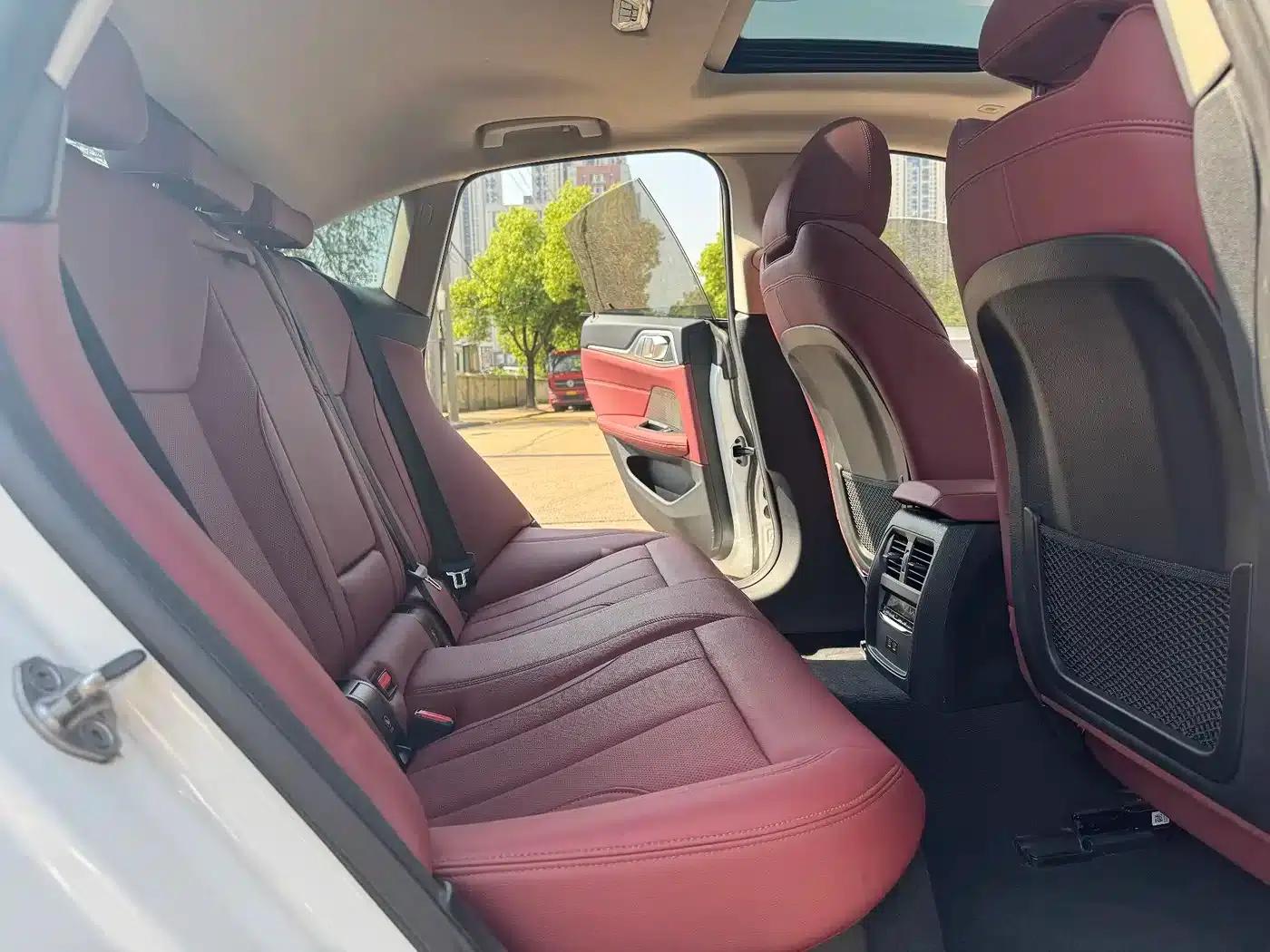BMW i4 2023 eDrive35 — миниатюра 11