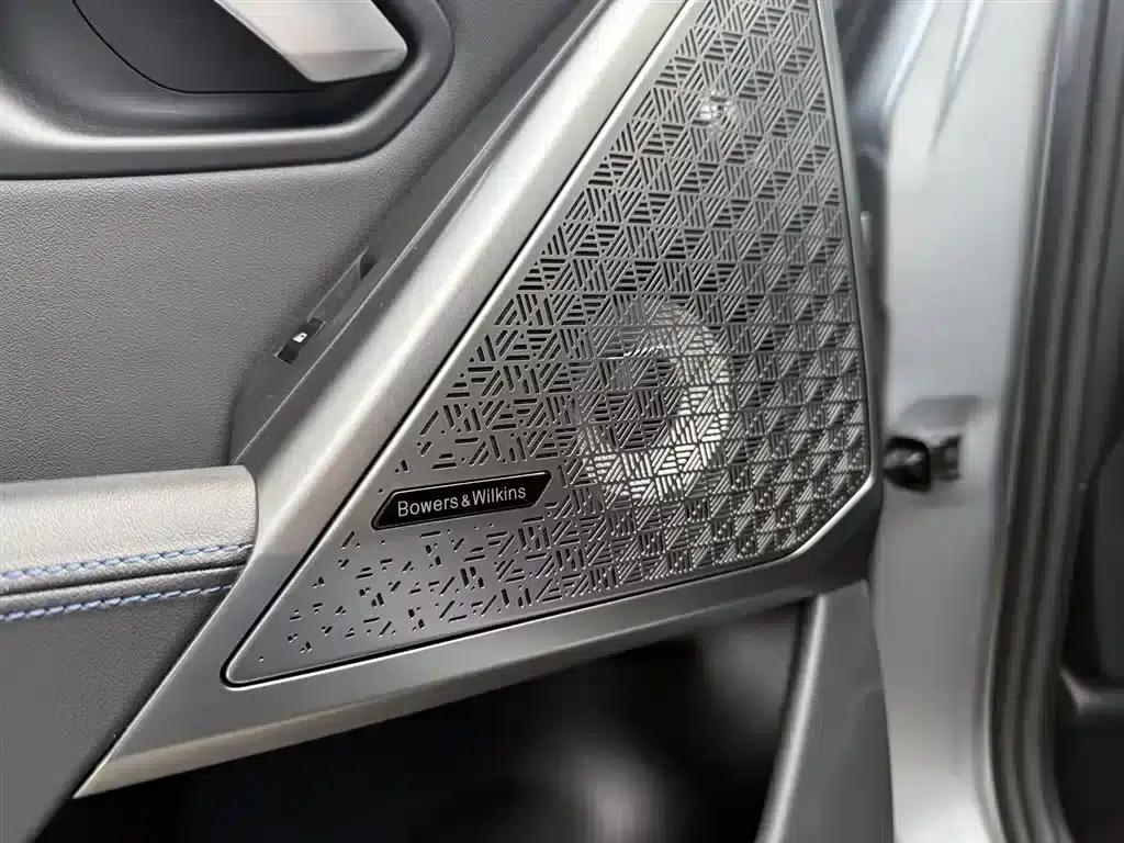 2024 BMW i5 M60 xDrive M60 — миниатюра 11
